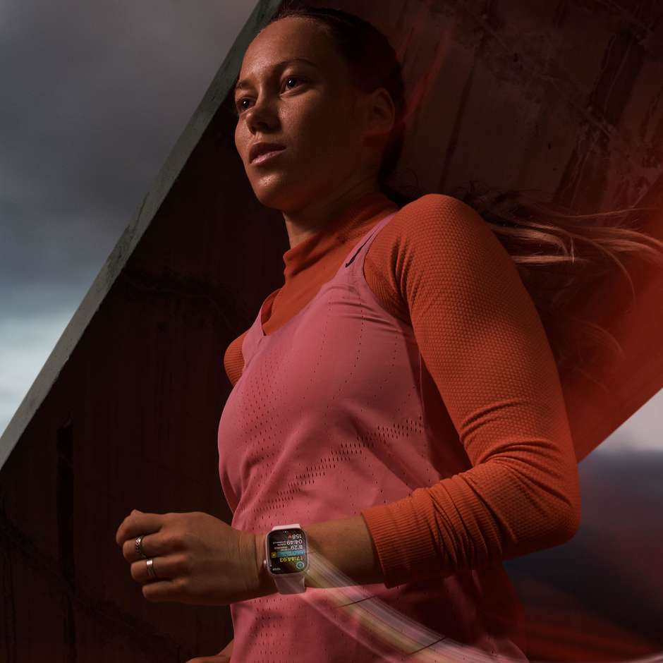 Apple Watch Series 9 GPS Cassa 41mm in Alluminio Mezzanotte con Cinturino Sport Mezzanotte - S/M