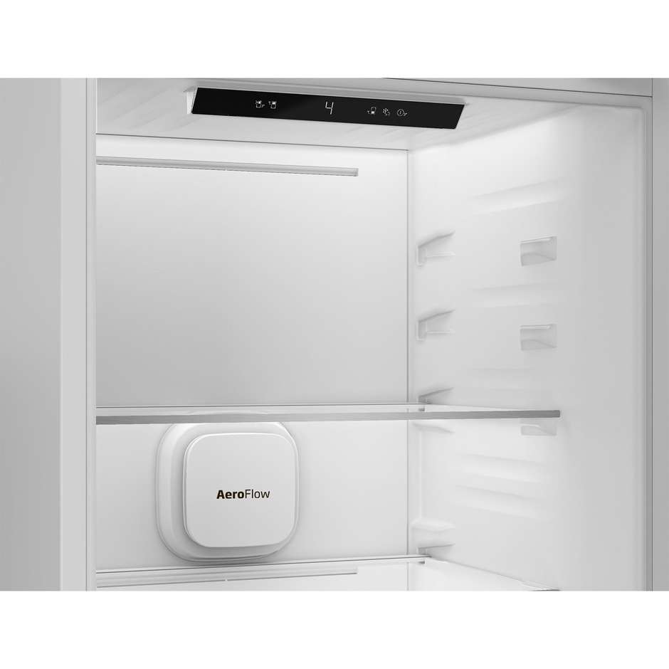 Beko B7BCNA325HS1 Frigorifero da incasso combinato 300 L No Frost Wi-Fi Bianco