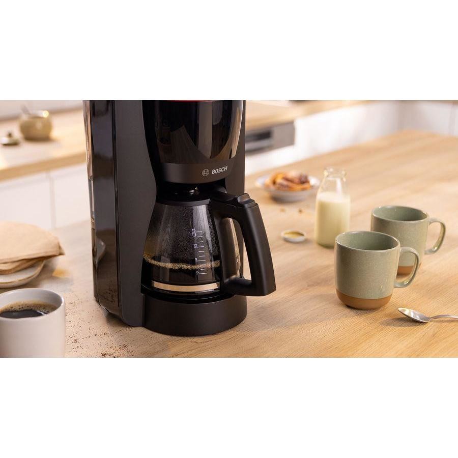 Bosch MyMoment TKA3M133 macchina da caffè americano nera, 1,4 L, 15 tazze