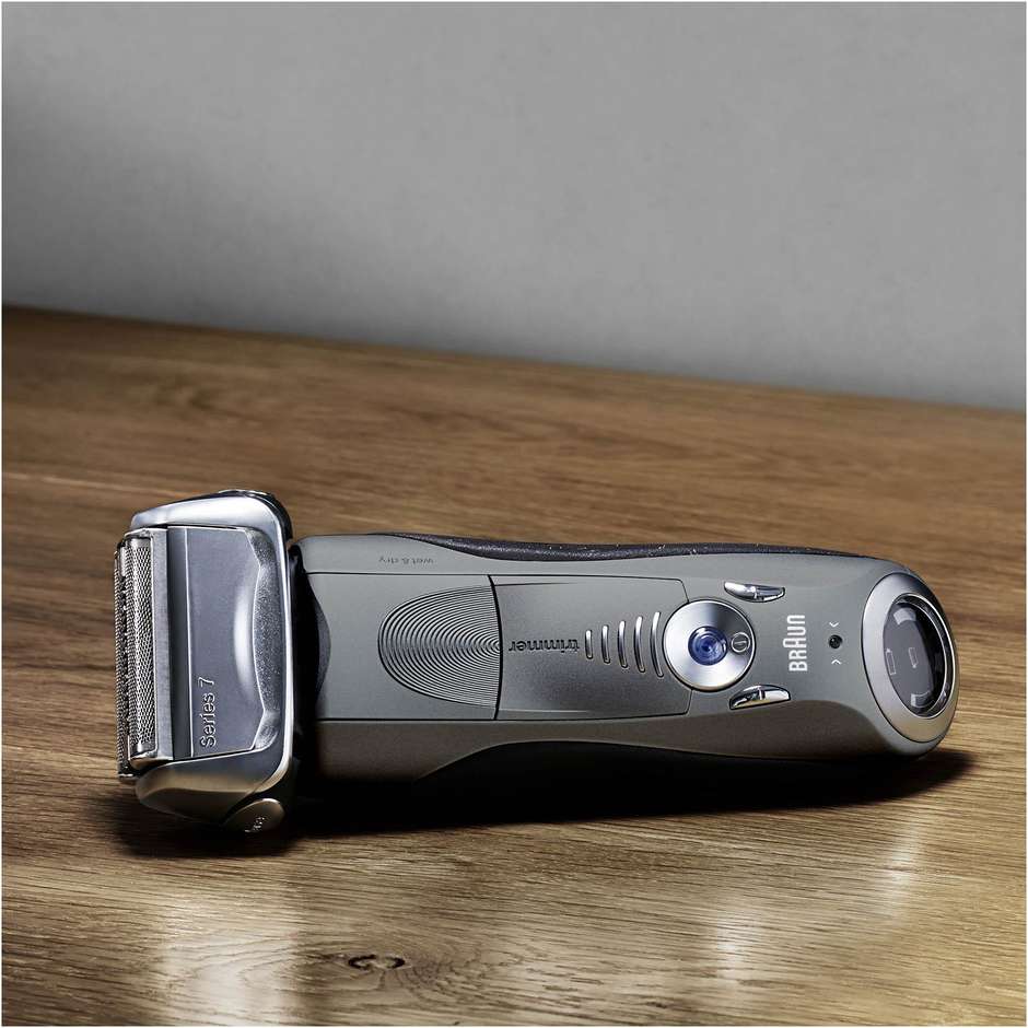 Braun 7855 Serie 7 Rasoio 3 Lame Wet & Dry Colore Argento