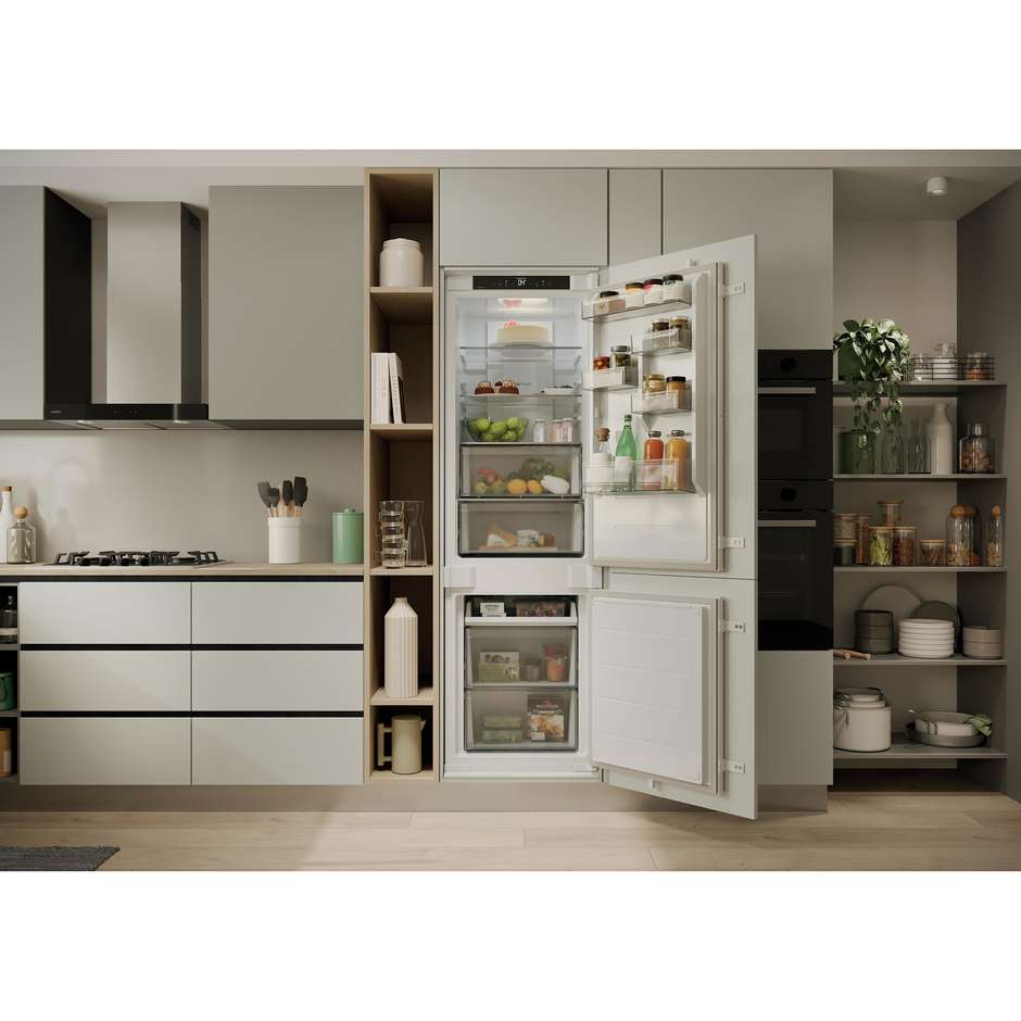 CANDY CNBQT3518E Frigorifero Combinato da Incasso 251 L Aria Circolante Dinamica Classe E 35 dB