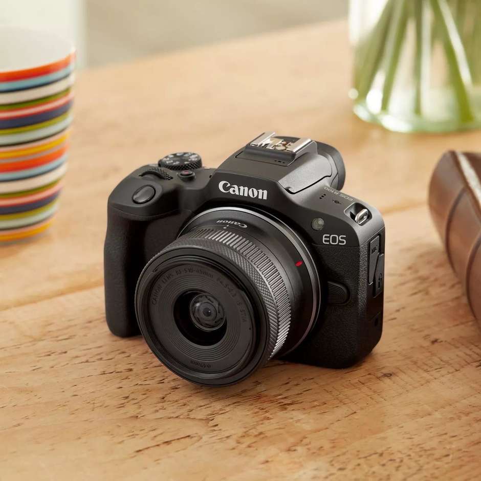Canon EOS R100 Kit Mirrorless APS-C 24,1MP RF-S 18-45mm IS STM 4K Wi-Fi Nero