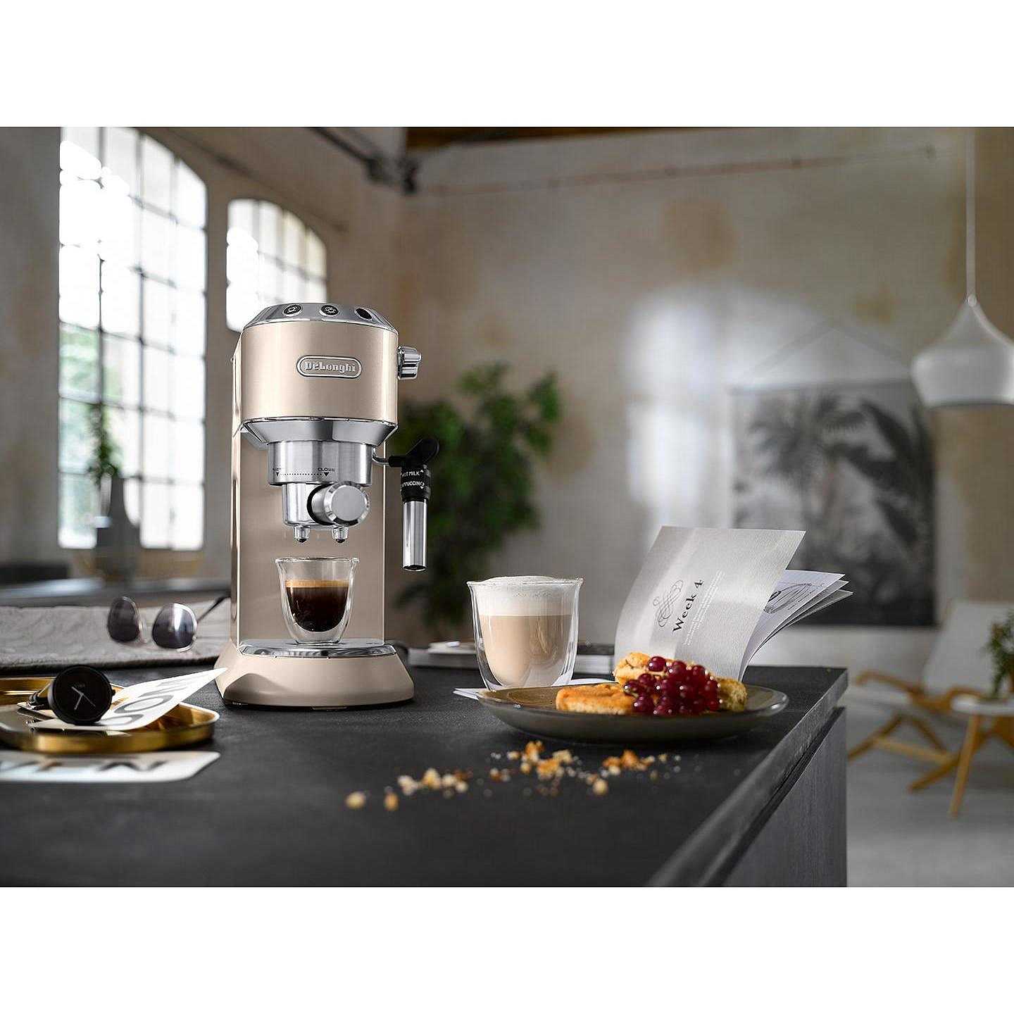 De Longhi EC785.BG Macchina da Caffè Manuale Potenza 1300 W colore Beige -  Macchine Da Caffè Macchine caffè - ClickForShop