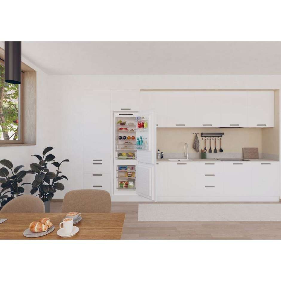 De Longhi F6CTNF244E Frigorifero Combinato da incasso Capacita 244 Lt Classe E Colore Bianco