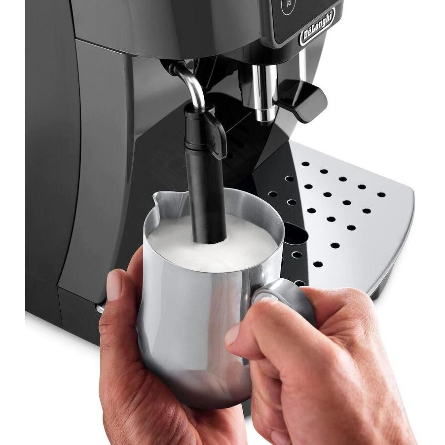 De'Longhi Magnifica Macchina da Caffè Automatica con Macinagranelli Integrato Nero