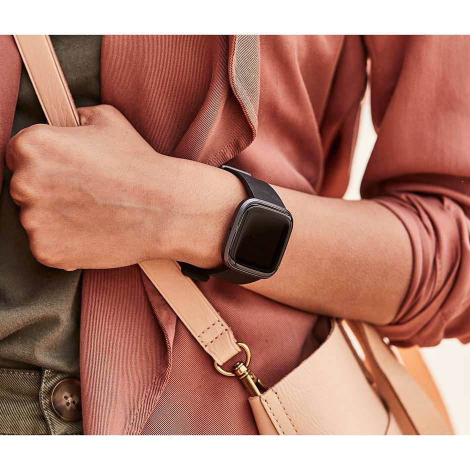 Fitbit FB507BKBK Versa 2 Smartwatch display Amoled Wifi NFC microfono integrato colore nero/alluminio