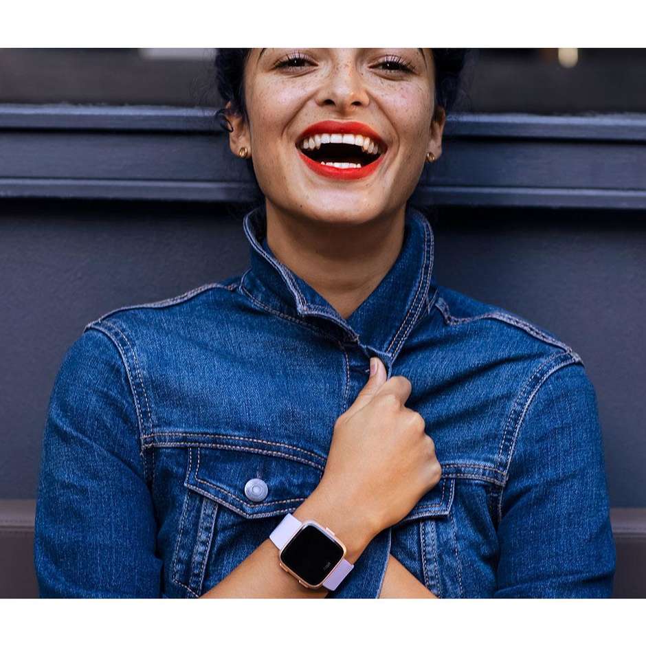 Fitbit Versa FB505RGLV-EU Smartwatch con cinturino in tessuto Bluetooth 4.0 Colore Lavanda, Rosa