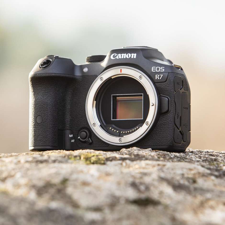 fot mir 32,5mpx 4k + adattatore ef-r