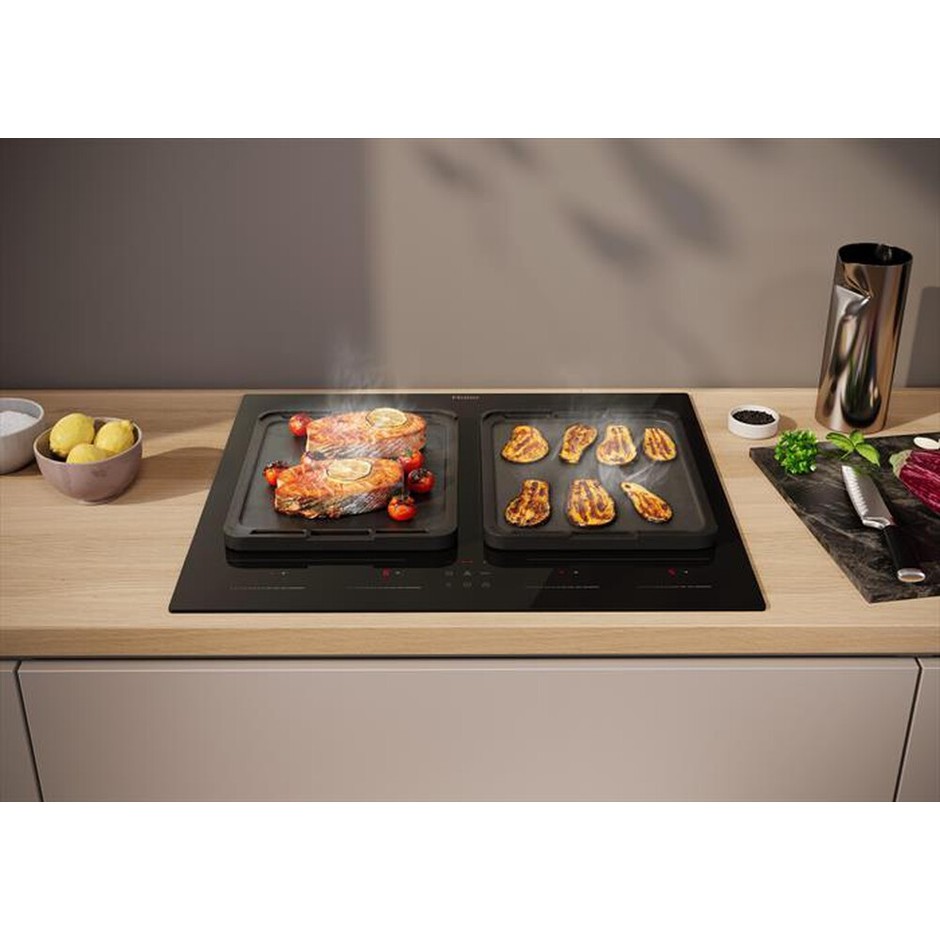 HAIER HAITRIFS64MC Piano Cottura a Induzione 60 cm 3 Zone Zone Flexi Nero