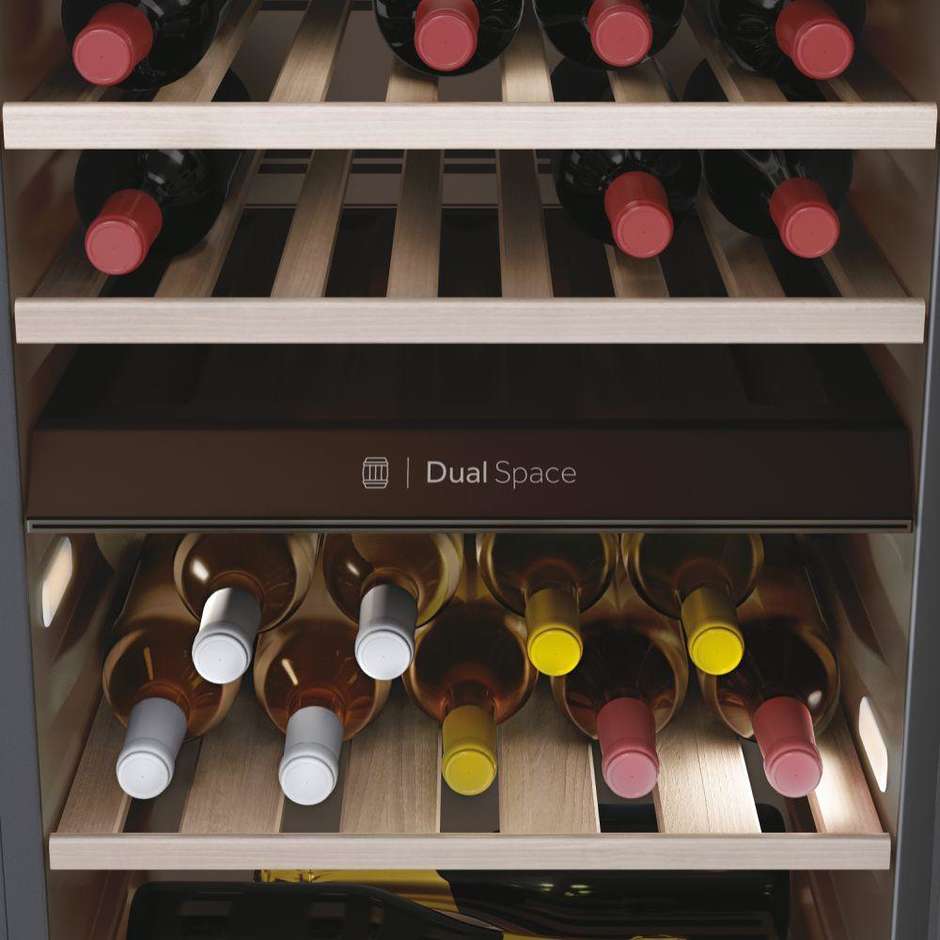 Haier HWS42GDAU1 Frigocantina per Vini 250 Litri Classe G Nero