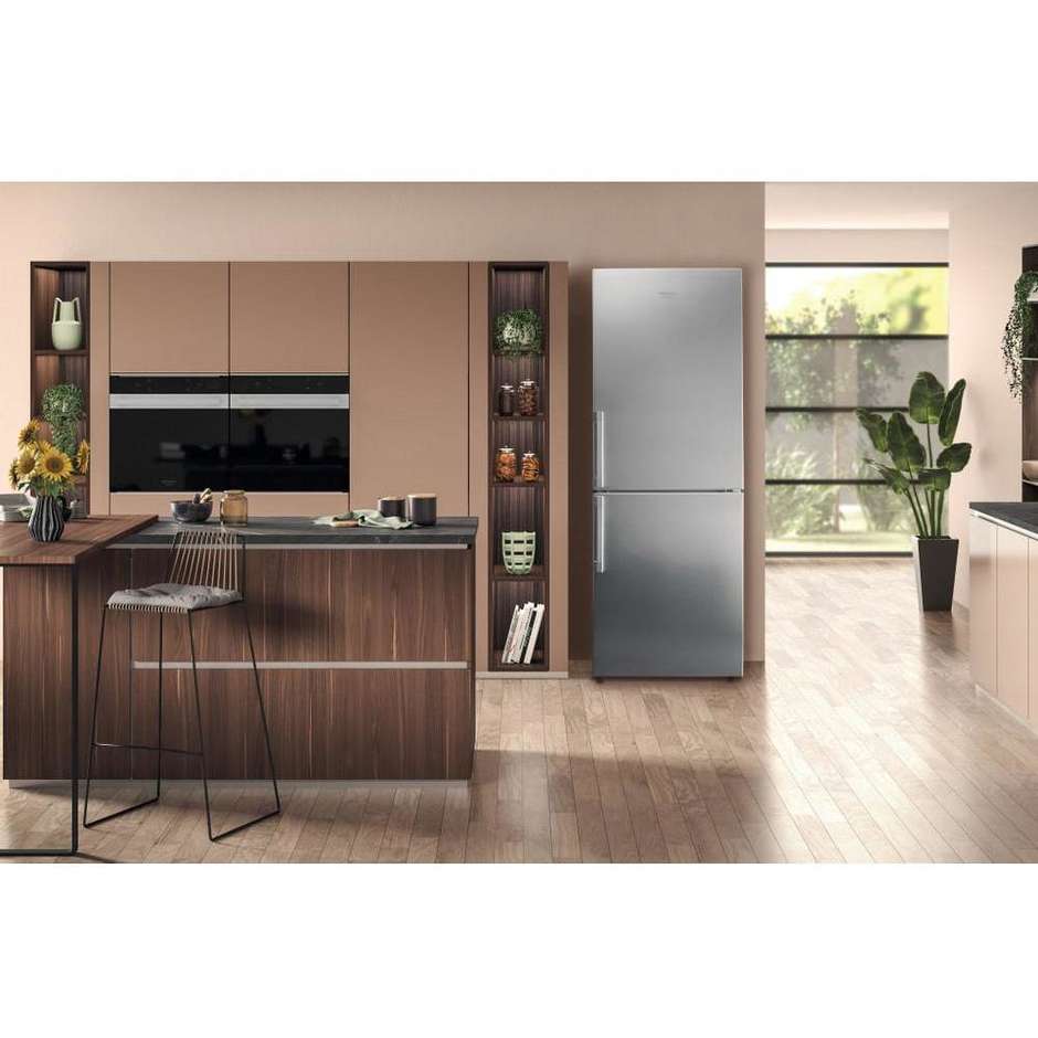 Hotpoint Ariston HA70BI932S Frigorifero doppia porta Capacita 492 Lt Classe E Colore Alluminio