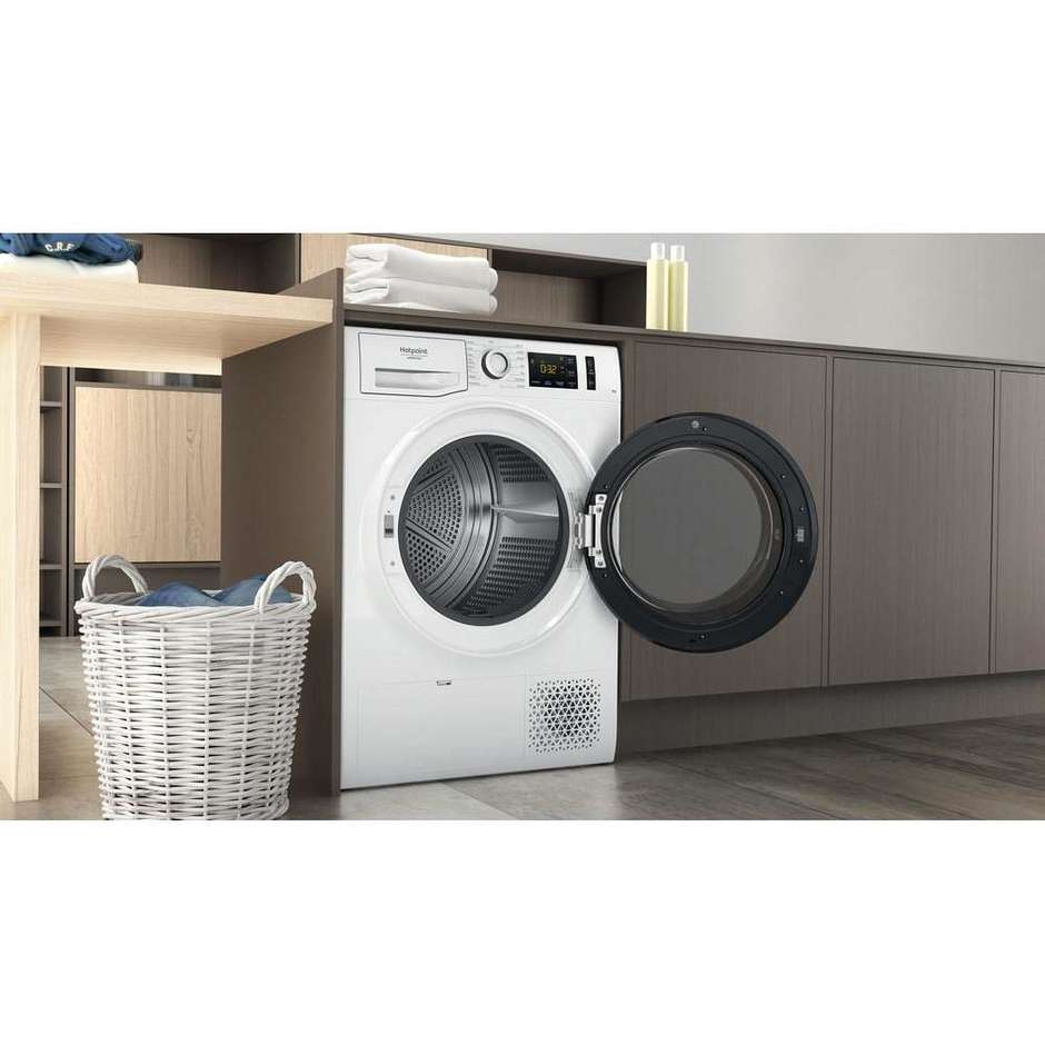 Hotpoint Ariston NTM1182KITR Asciugatrice a libera installazione Pompa di calore Capacita 8 KG Classe A++ Colore Bianco