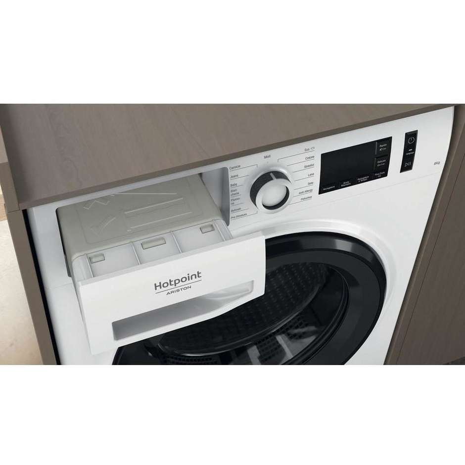 Hotpoint Ariston NTM1182KITR Asciugatrice a libera installazione Pompa di calore Capacita 8 KG Classe A++ Colore Bianco