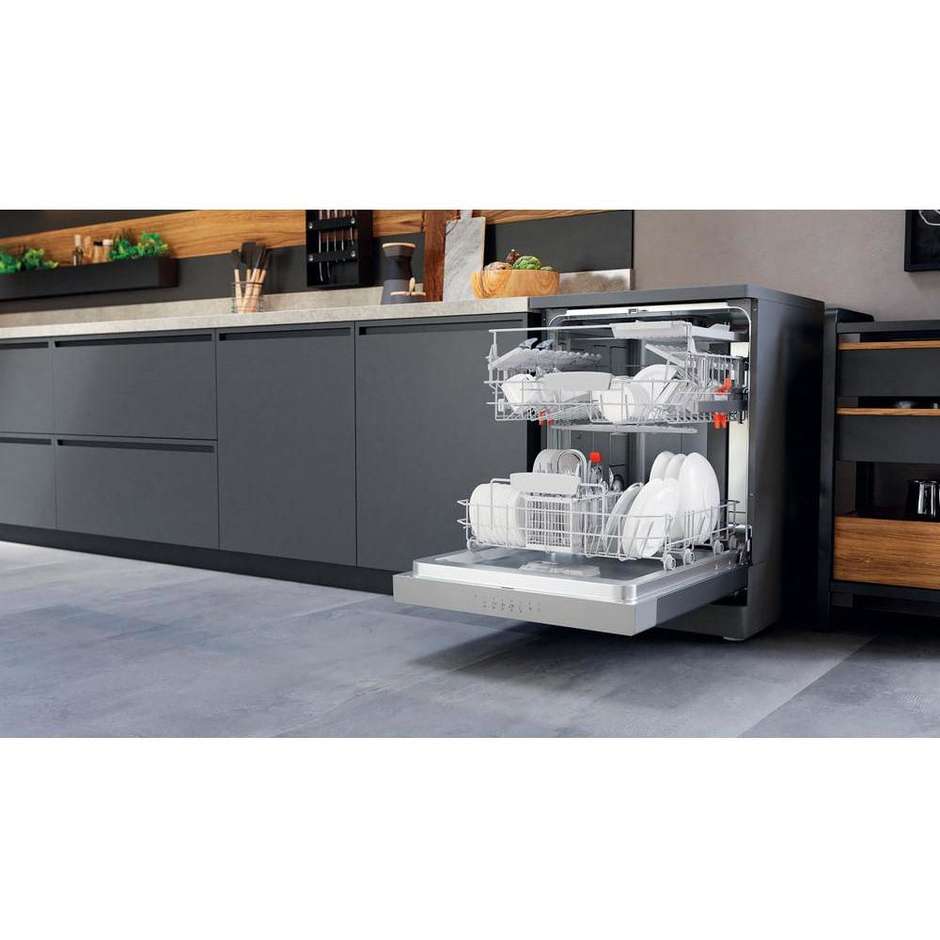 Hotpoint HFC 3C41 CW X Lavastoviglie 60 cm Libera Installazione 14 Coperti 41 dB Motore Inverter 3D Zone Wash Classe C Inox