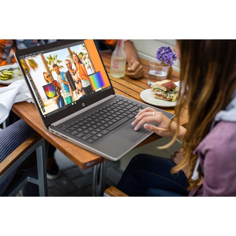 HP 14-dk0027nl Notebook 14" HD AMD A9-9425 Ram 4 GB Memoria 128 GB Windows 10 Home S