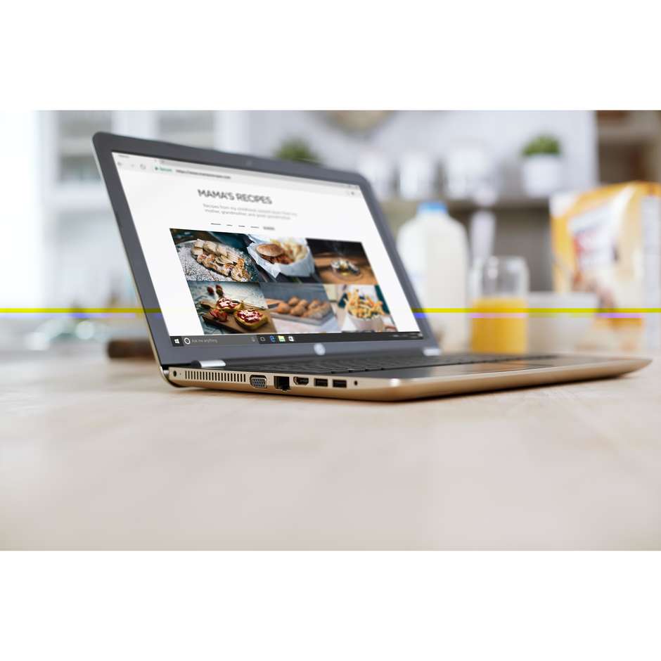 HP 15-BS145NL Notebook 15,6" Intel Core i5-8250U Ram 8 GB SSD 256 GB colore Argento
