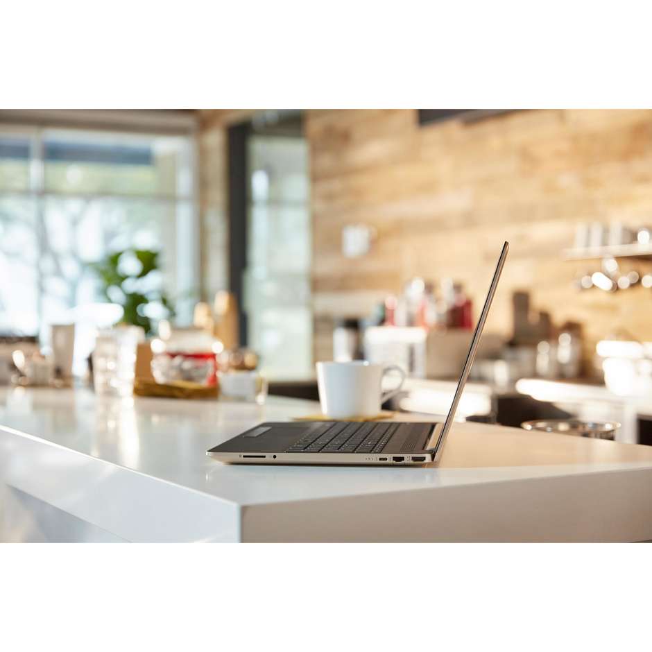 HP 15-dw0137nl Notebook 15,6"Intel Core i5-8265U Ram 12 GB SSD 256 GB + HDD 1 TB Windows 10