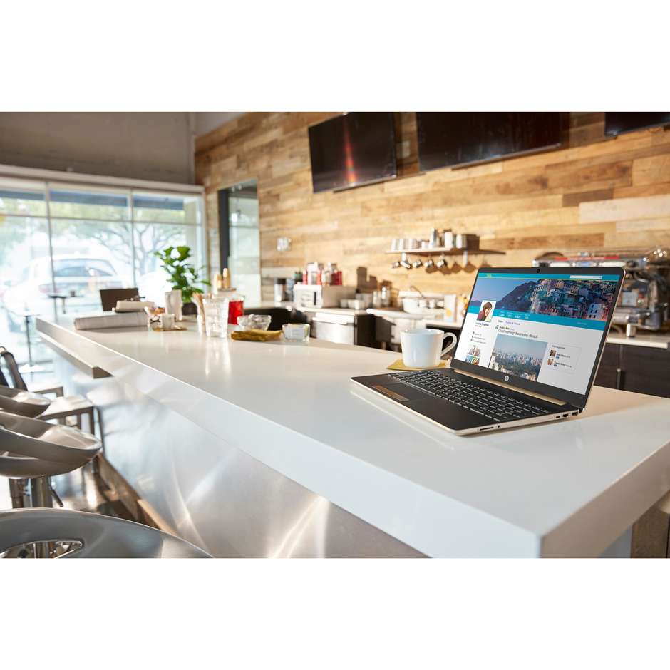 HP 15-dw0137nl Notebook 15,6"Intel Core i5-8265U Ram 12 GB SSD 256 GB + HDD 1 TB Windows 10