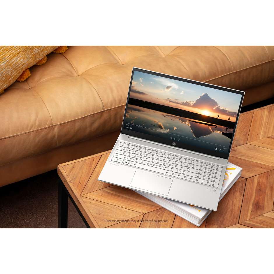 HP 15-EH3015NL Notebook 15.6" Full HD Ram 16 Gb Memoria 512 Gb Windows 11 Home Colore Argento