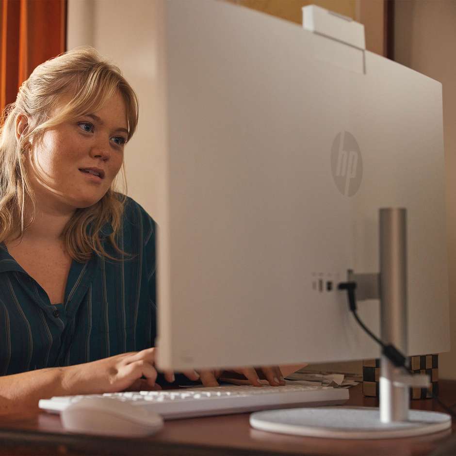 HP 27-cr0024nl PC All-in-one 27" Ram 8 GB Memoria 512 GB 300 cd/m² Windows 11 Home Wi-Fi Colore Bianco