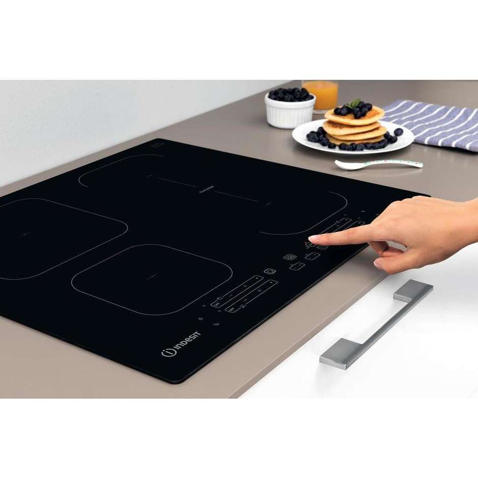 Indesit IB 65B60 NE Piano Cottura a Induzione da Incasso 59 cm 4 Zone Nero