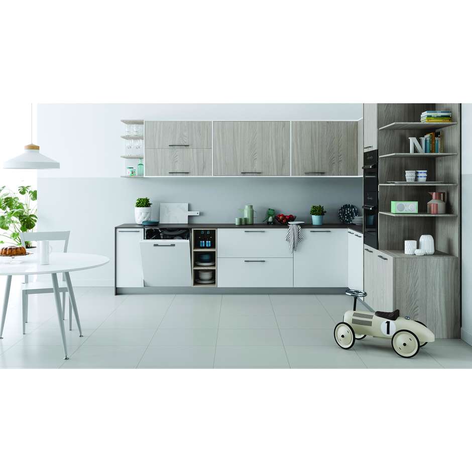 INDESIT IN2IE14CNP80 Lavastoviglie da Incasso a Scomparsa Totale 60 cm Standard 14 Coperti 5 Programmi Classe E 49 dB Cestelli Modulari