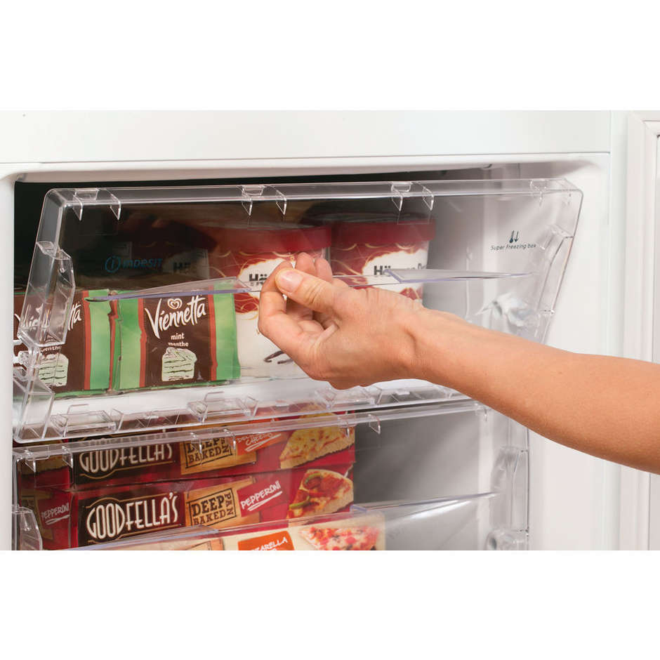 Indesit NCAA 55 frigorifero combinato 206 litri classe A+ statico bianco