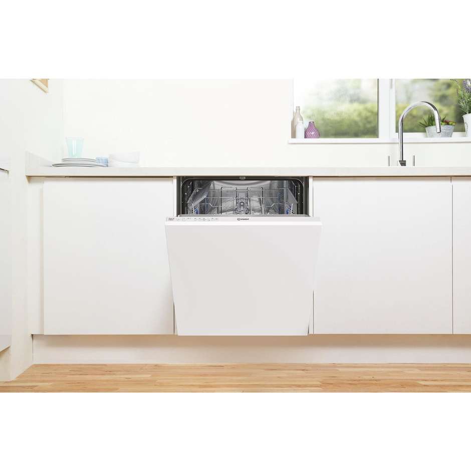 Indesit Push&Go lavastoviglie a scomparsa totale da 60 cm, 14 coperti, classe E