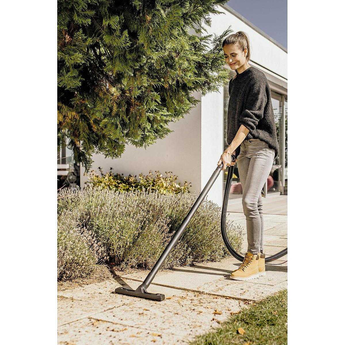 Karcher KWD3SV19 Bidone Aspiratutto Solidi e Liquidi Capacità 19 Lt Potenza  1000 W colore giallo e nero - Pulizia superfici Bidoni aspiratutto -  ClickForShop