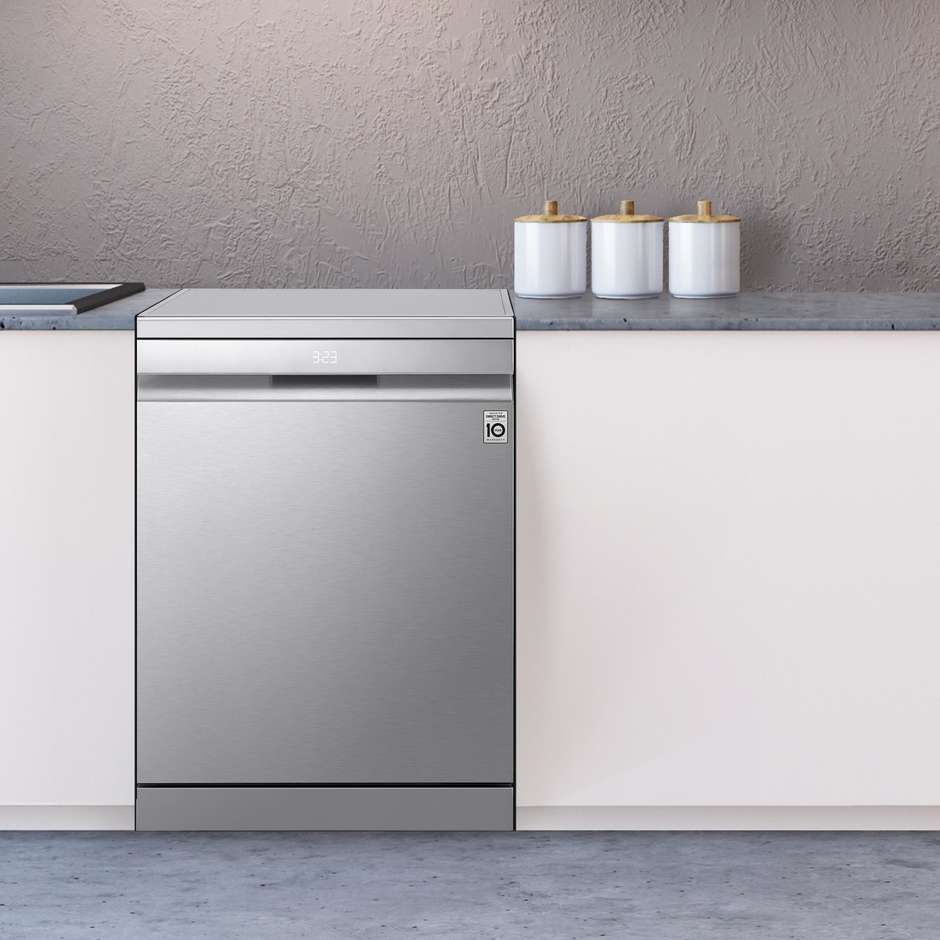 LG DF375HVS Lavastoviglie 14 Coperti Classe A TrueSteam Wi-Fi Argento