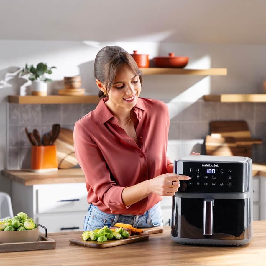 NutriBullet CrispLite Vision Friggitrice ad aria Singolo capacita 8 Lt Potenza 2000 W Colore Nero
