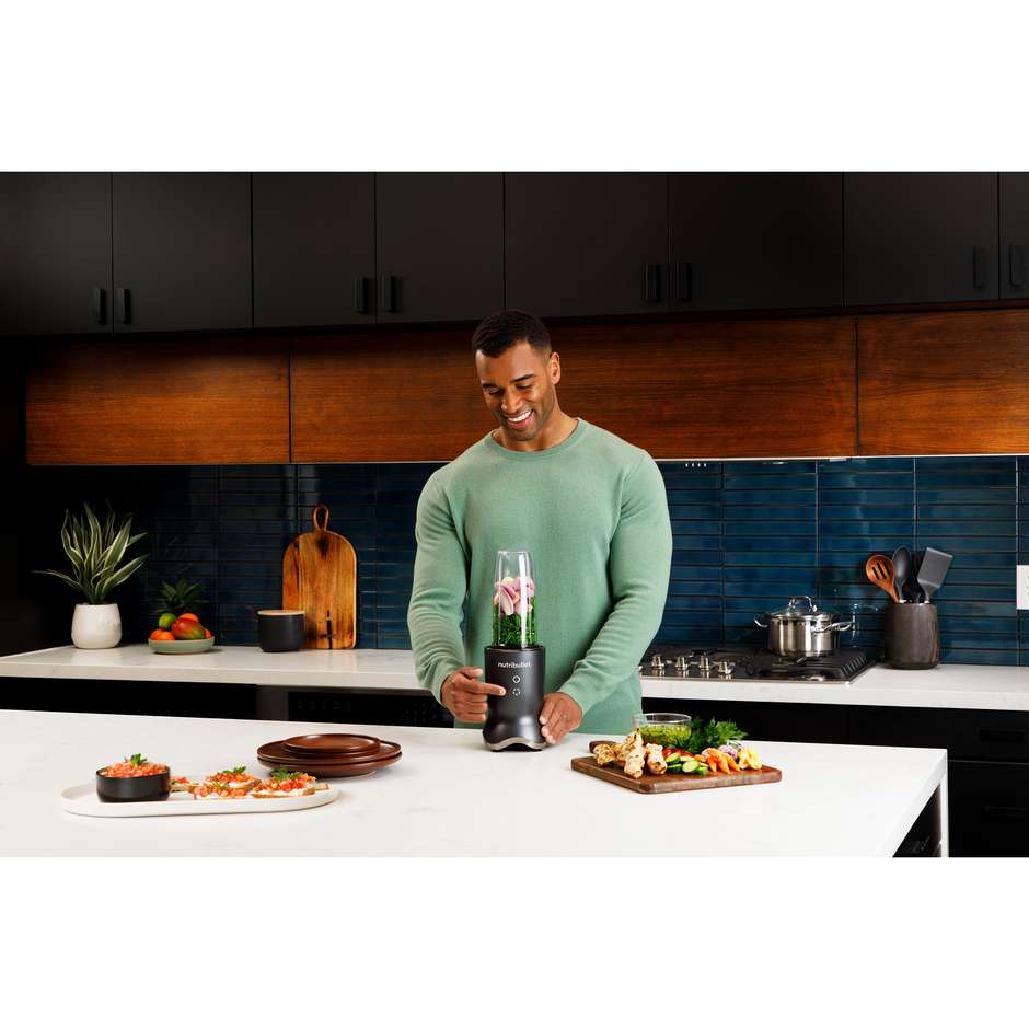 NutriBullet NB1206DGB Personal Blender 1200 W – Bicchieri Tritan 900 ml e 700 ml, 2 Velocità + Pulse, Nero/Trasparente