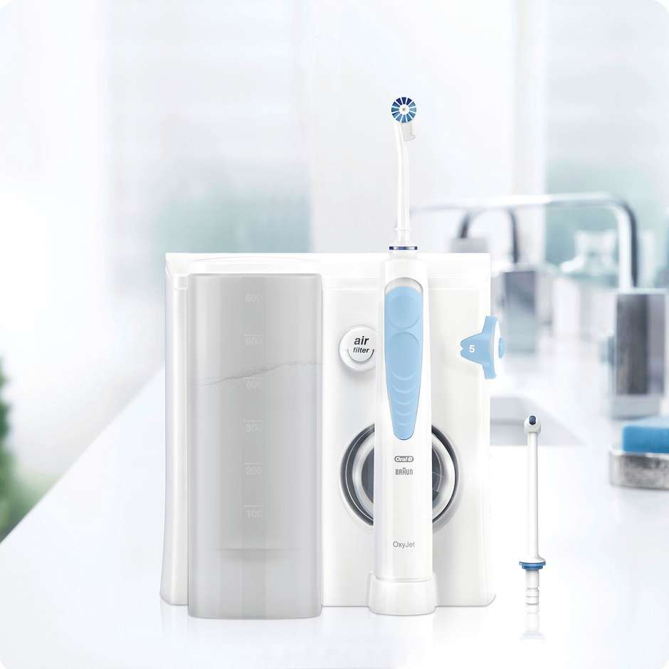 Oral-B Idropulsore Health Center Avanzato con 2 Beccucci Oxyjet, 2 Beccucci Con Getto D’acqua. 1 Idropulsore Colore Bianco