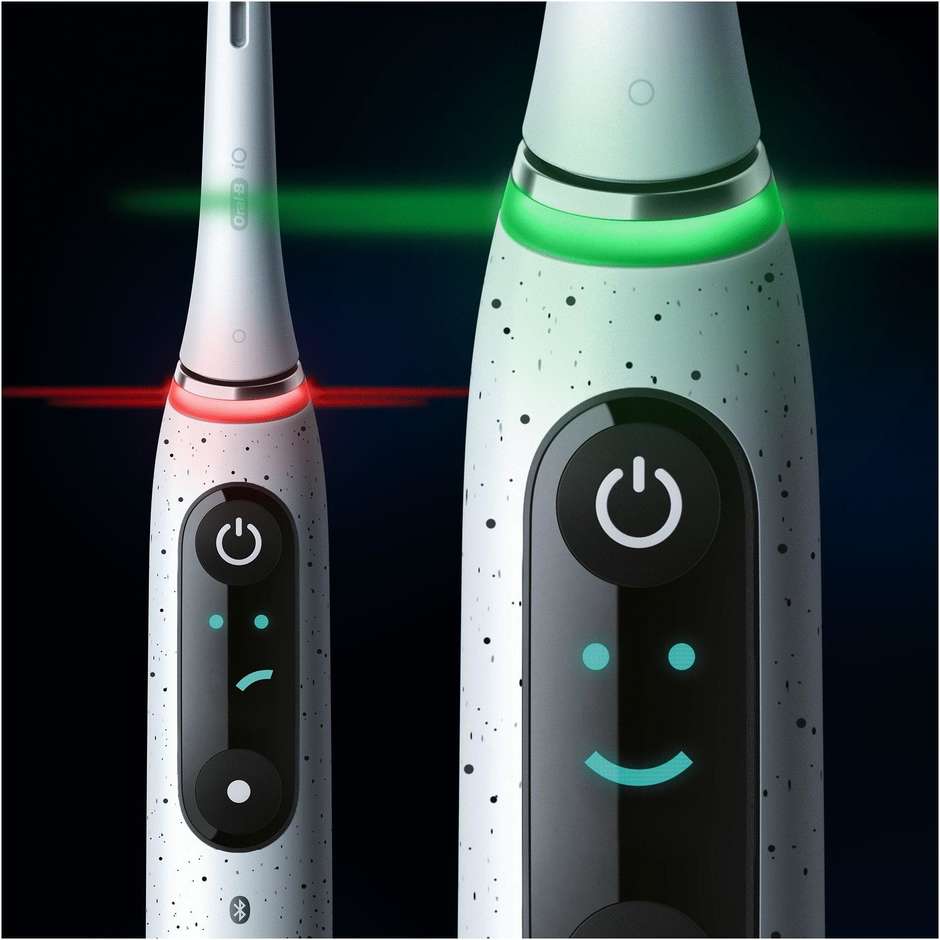 Oral-B iO Spazzolino Elettrico Ricaricabile 1 Testina + Custodia Da Viaggio ricaricabile Colore Bianco