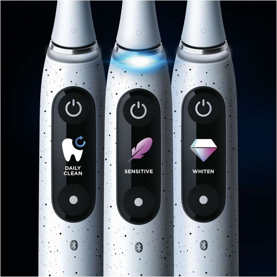 Oral-B iO Spazzolino Elettrico Ricaricabile 1 Testina + Custodia Da Viaggio ricaricabile Colore Bianco