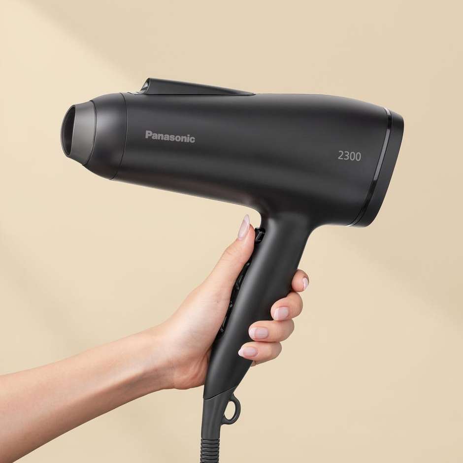 Panasonic EH-NE87-K825, asciugacapelli ionico nero da 2.300 W