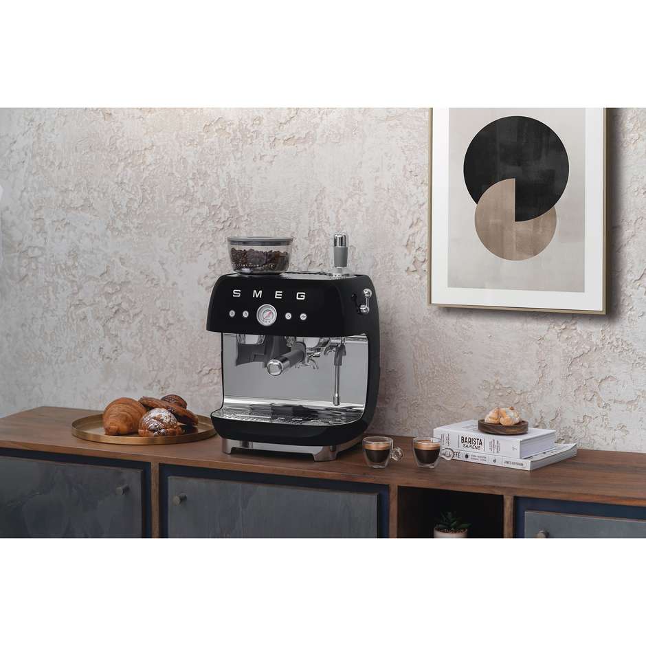Smeg EGF03BLEU Macchina da Caffe con Macinacaffe Integrato Serbatoio da 1 Lt Potenza 1350 W Colore Nero