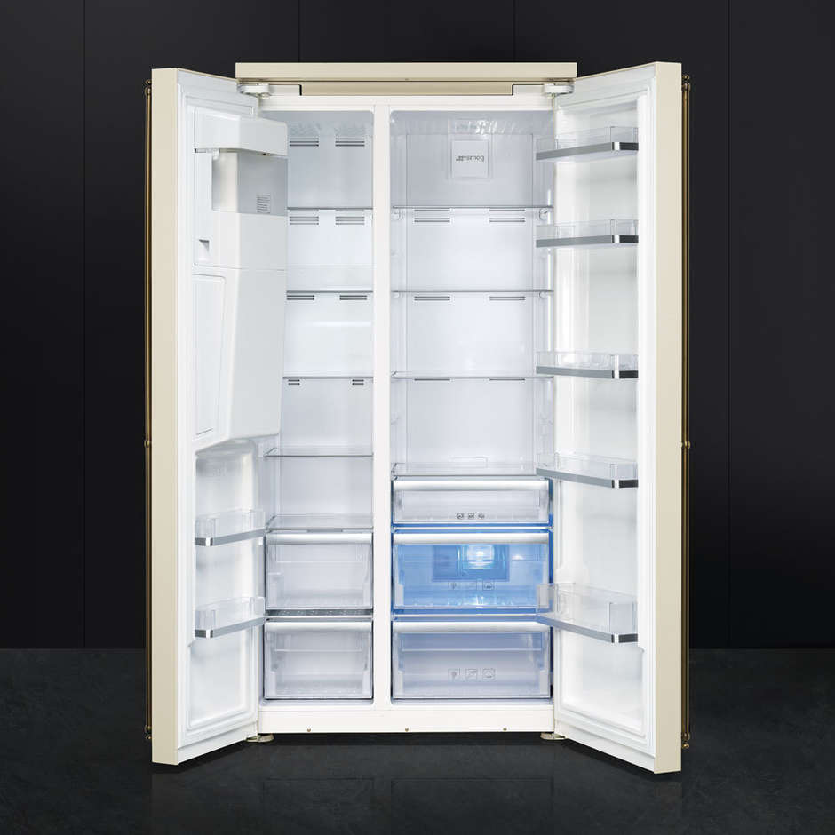 Smeg SBS8004PO frigorifero side by side 528 litri classe A+ Ventilato/No Frost colore panna