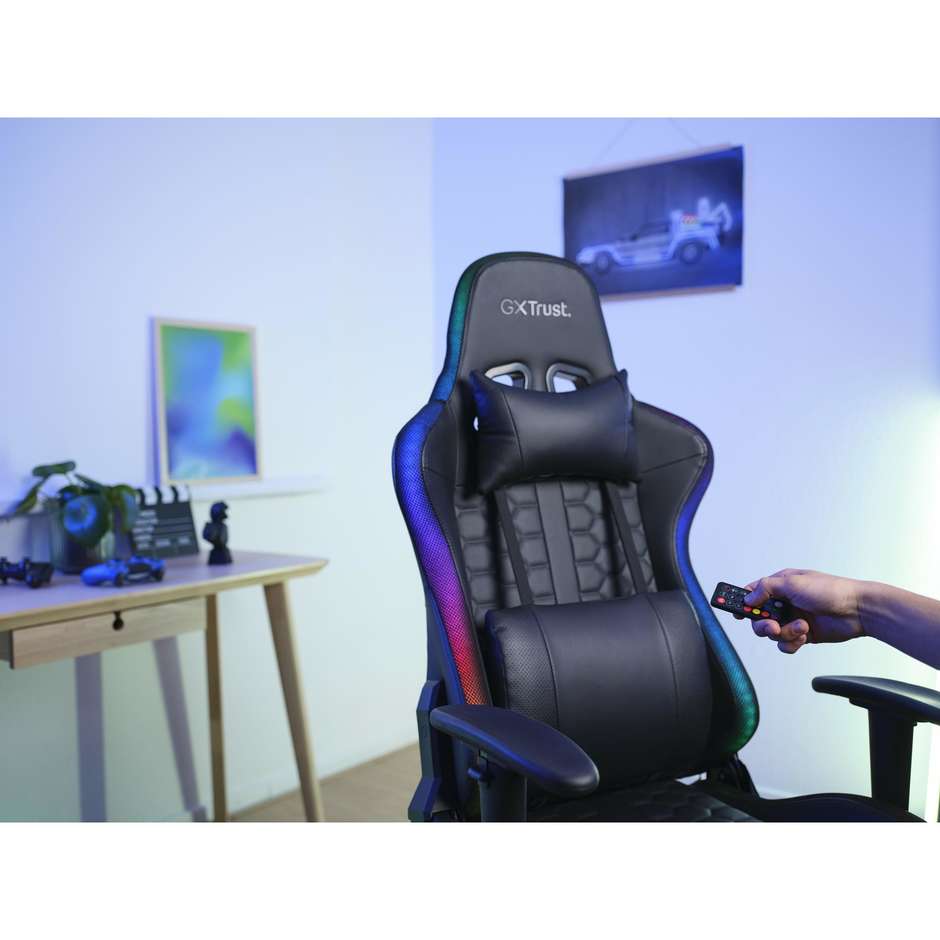 Trust GXT 716 Rizza sedia gaming nera con luci RGB, portata 150 kg