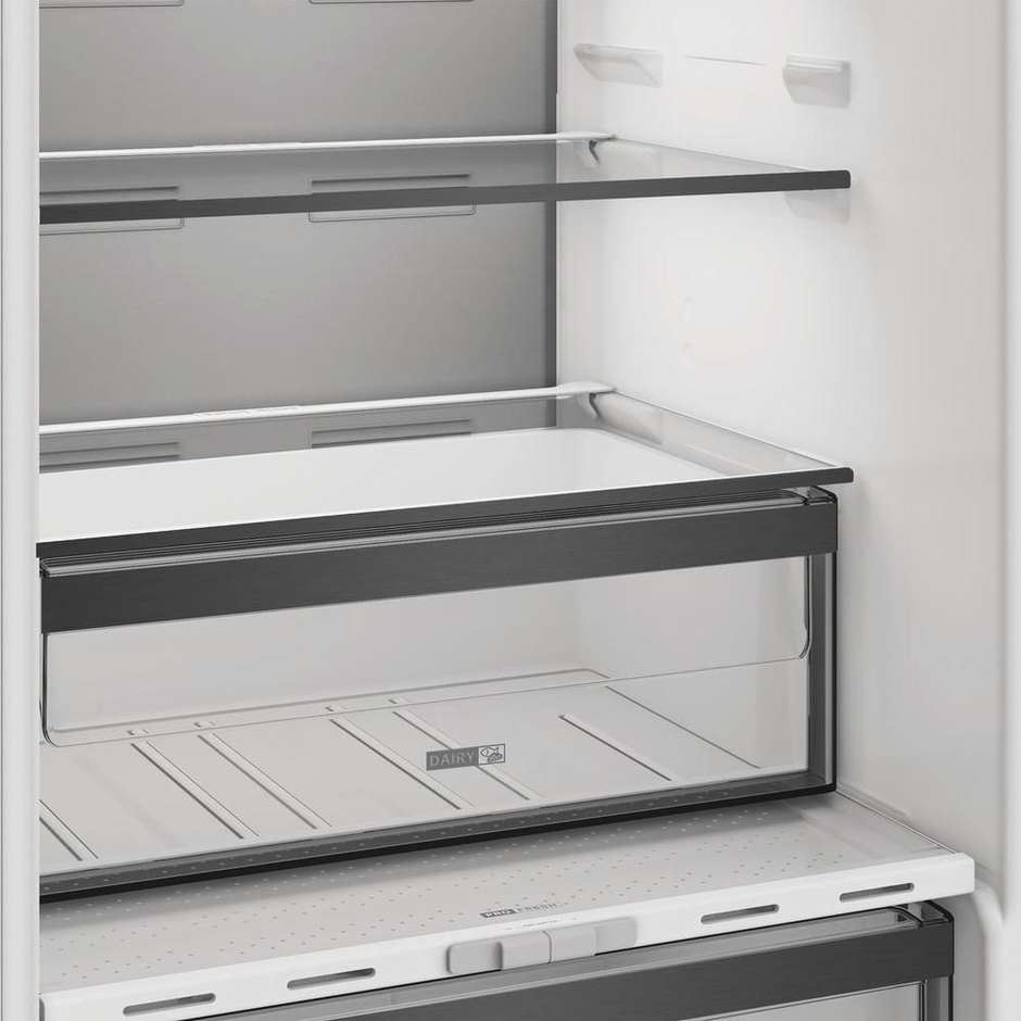 Whirlpool WHKN3253B4E Frigorifero Combinato da Incasso 193 cm 306 Litri Total No Frost 6° Senso Metal MultiFlow Classe E