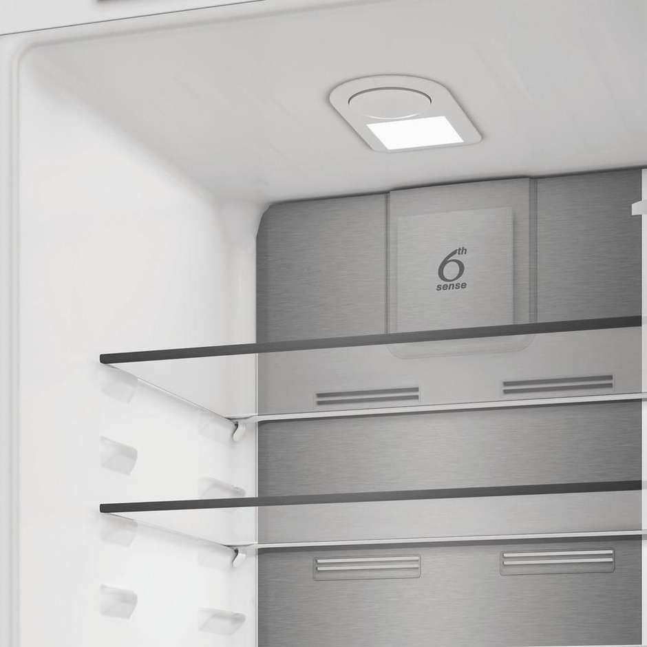 Whirlpool WHKN3253B4E Frigorifero Combinato da Incasso 193 cm 306 Litri Total No Frost 6° Senso Metal MultiFlow Classe E